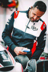 Measure tire pressure with Prisma Electronics in the Karting world Championship by Birel Art Racing Team.