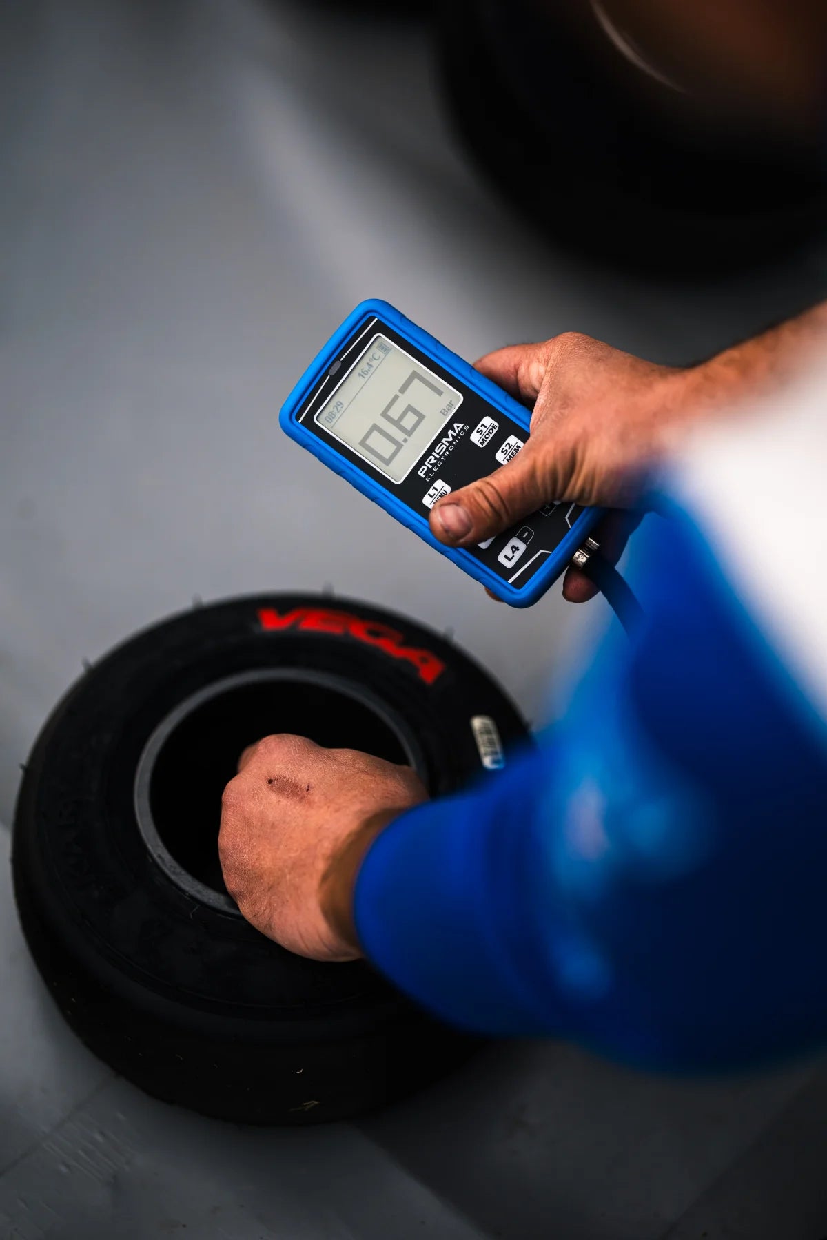 HPM5 Digital Tire Pressure Gauge with Infrared Pyrometer and Stopwatch